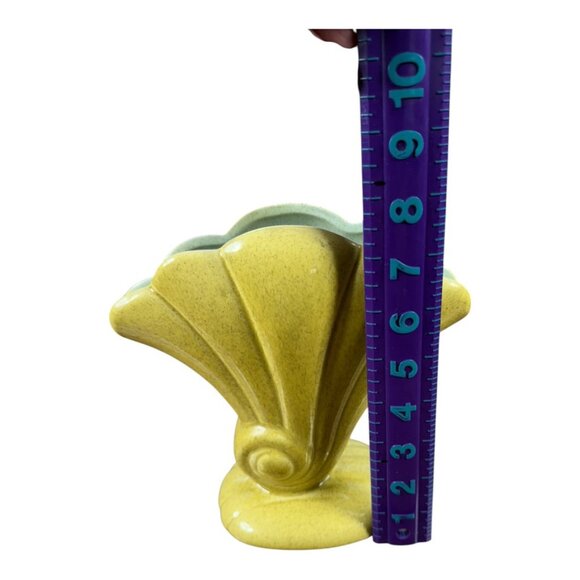 Redwing Fan‎ Vase - Picture 2 of 7